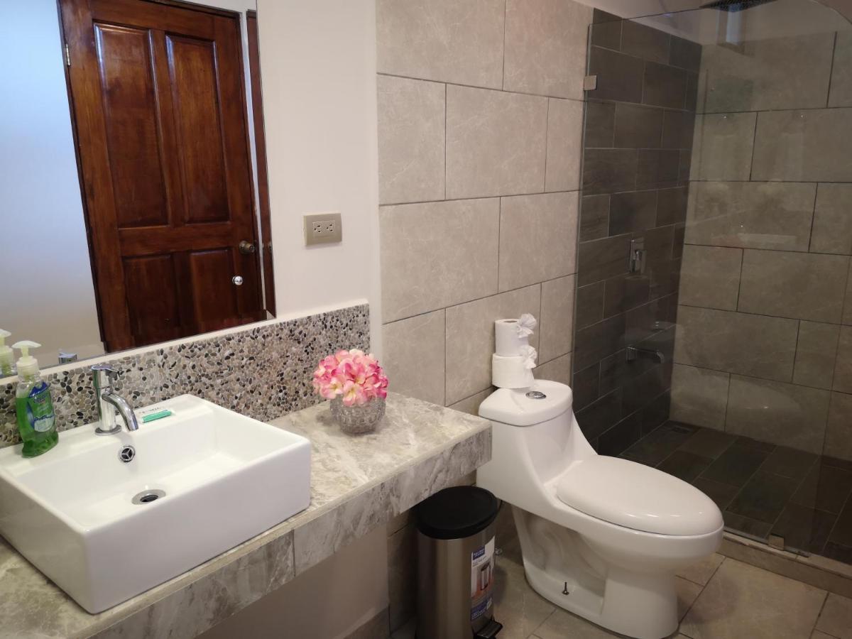 Hotel Amira Карильо Екстериор снимка